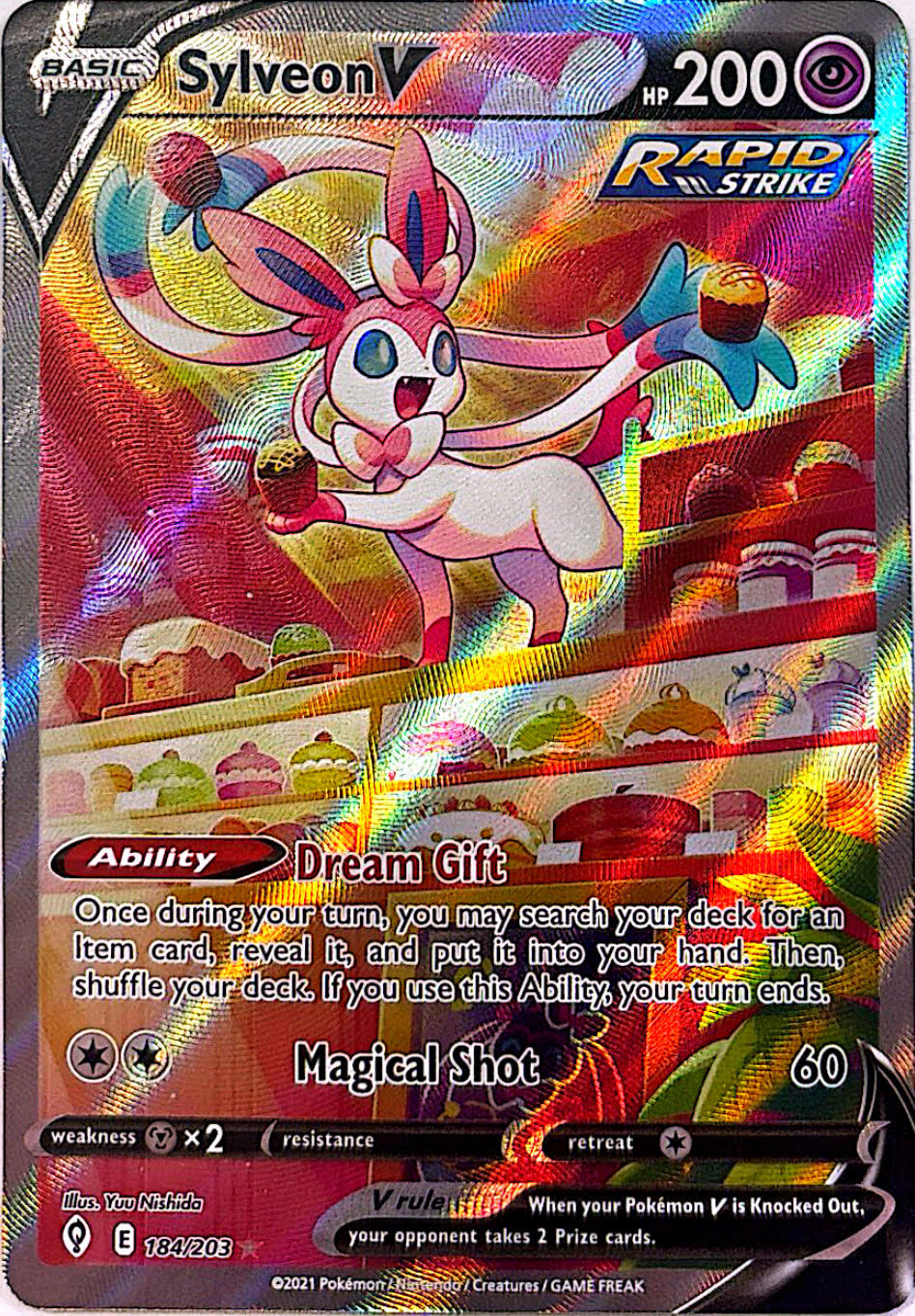 Sylveon V - Evolving Skies -184/203-NM